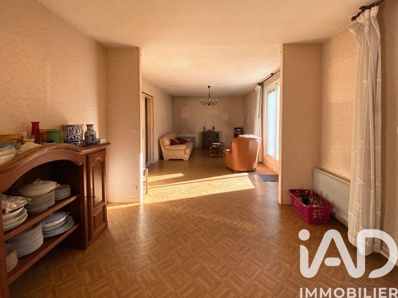 Maison - 104 m² - 5 pièces