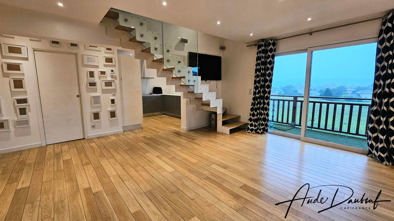 Duplex - 135 m² - 4 pièces