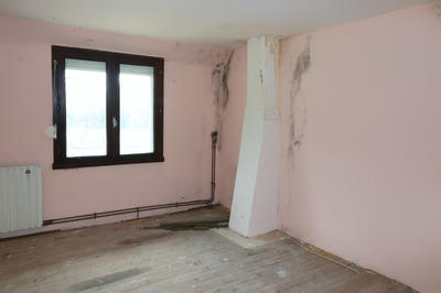 Maison - 200 m² - 7 pièces