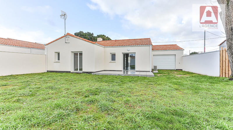 Maison - 105 m² - 4 pièces