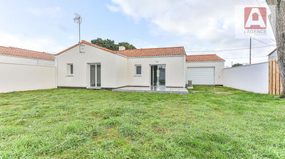Maison - 105 m² - 4 pièces