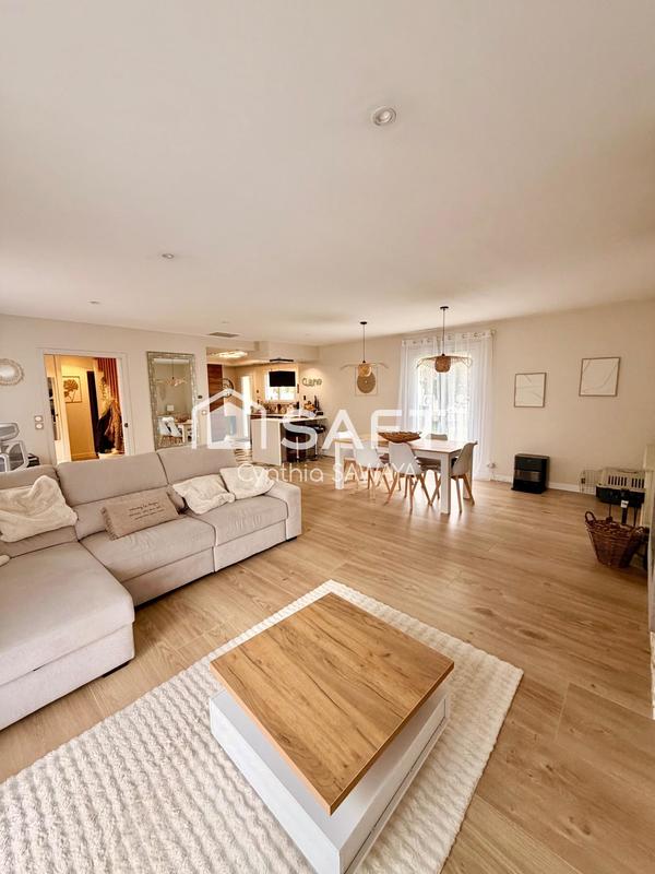 Maison - 155 m² - 6 pièces