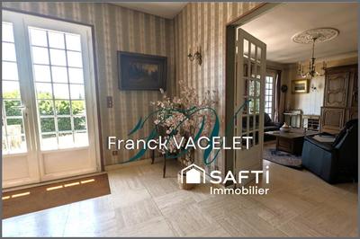 Villa - 250 m² - 8 pièces