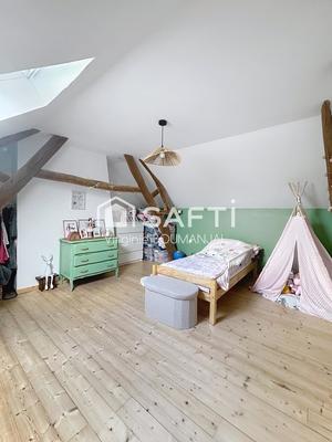 Maison - 105 m² - 4 pièces