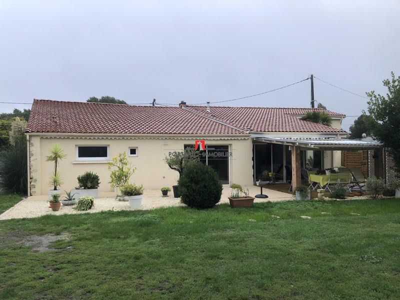 Maison - 229 m² - 5 pièces