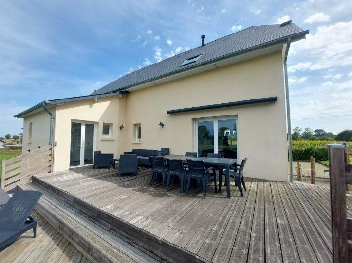 Maison - 184 m² - 8 pièces