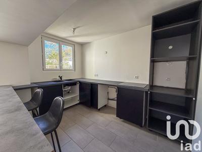 Maison - 95 m² - 6 pièces