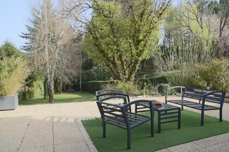 Maison traditionnelle - 198 m² - 5 pièces