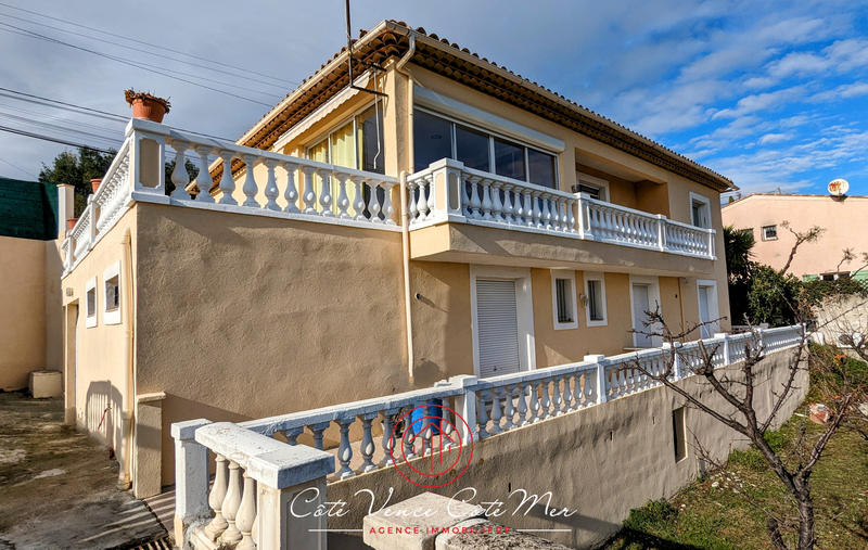 Maison - 167 m² - 7 pièces