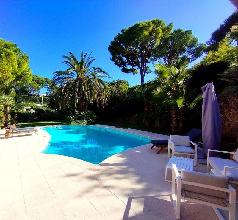 Villa - 170 m² - 6 pièces