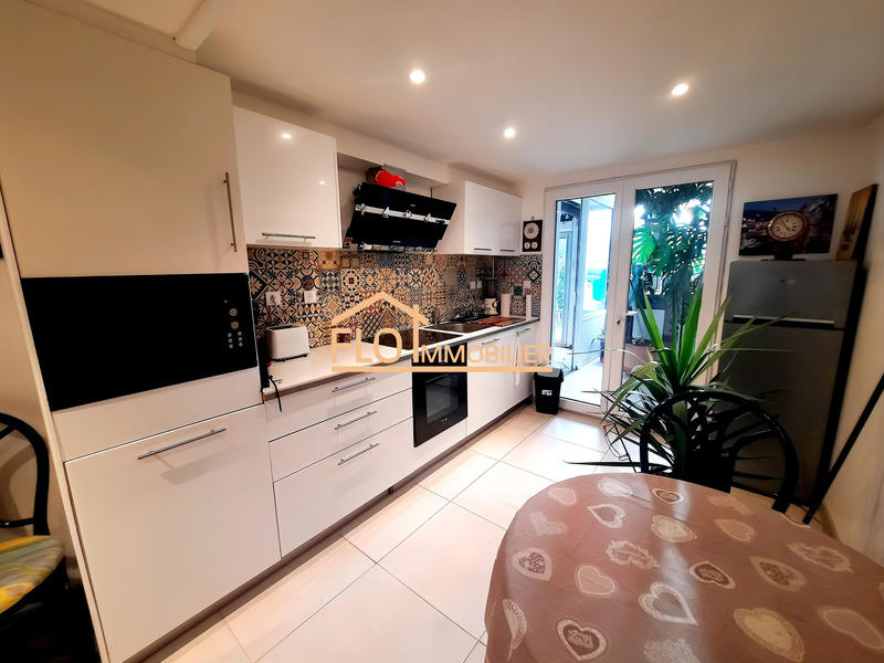 Maison - 158 m² - 7 pièces