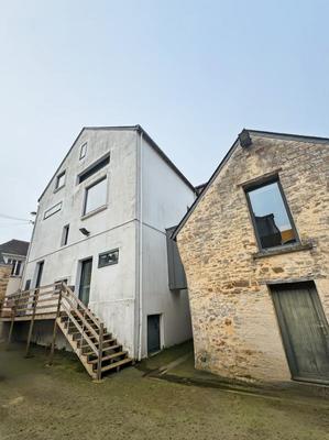 Maison - 148 m² - 8 pièces