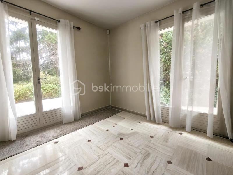 Maison - 154 m² - 8 pièces