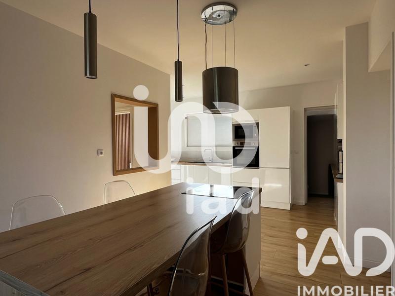 Maison - 182 m² - 8 pièces