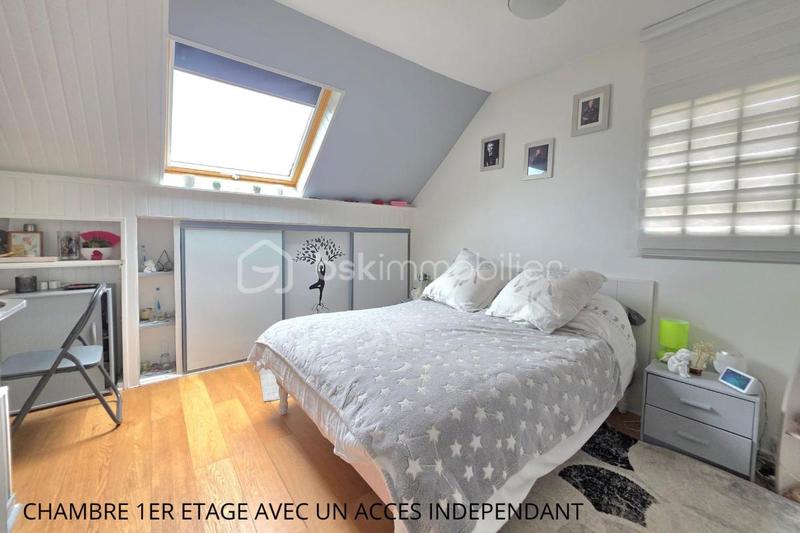 Maison - 190 m² - 8 pièces