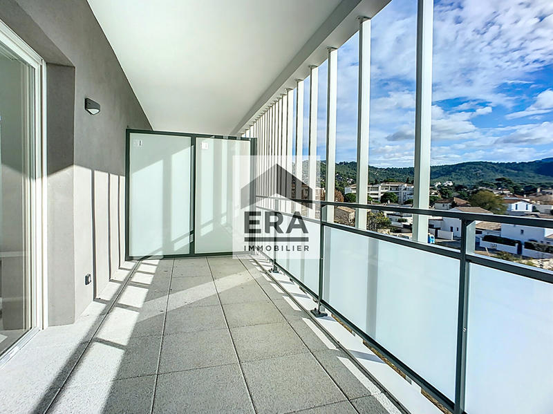 Appartement - 77 m² - 4 pièces