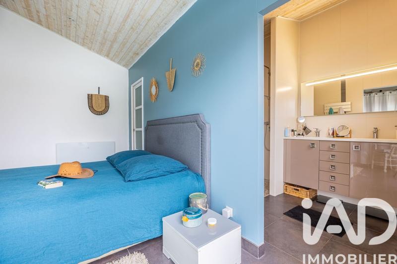 Maison - 250 m² - 7 pièces