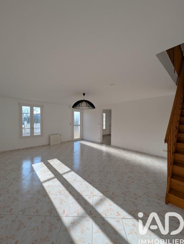 Maison - 283 m² - 9 pièces