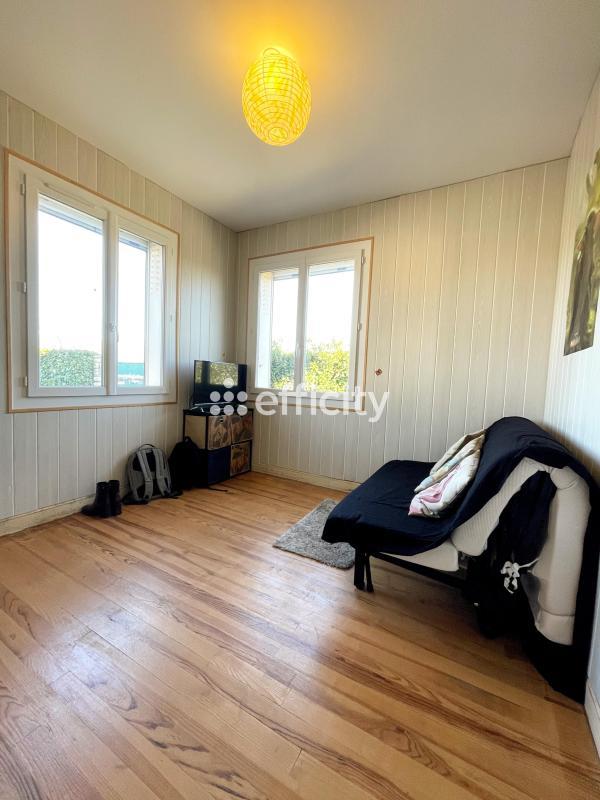 Maison traditionnelle - 120 m² - 5 pièces