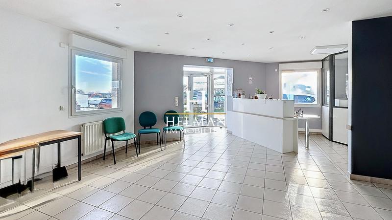 Bureau - 145 m² - 5 pièces