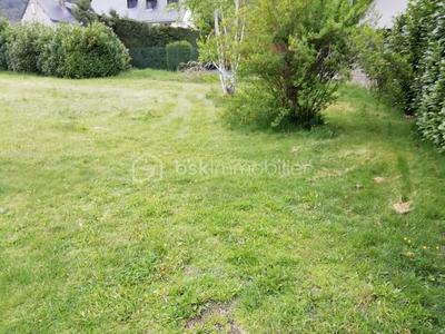 Terrain constructible - 636 m²