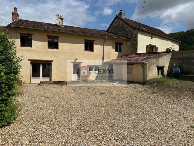 Maison - 90 m² - 5 pièces