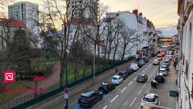 Appartement - 84 m² - 4 pièces