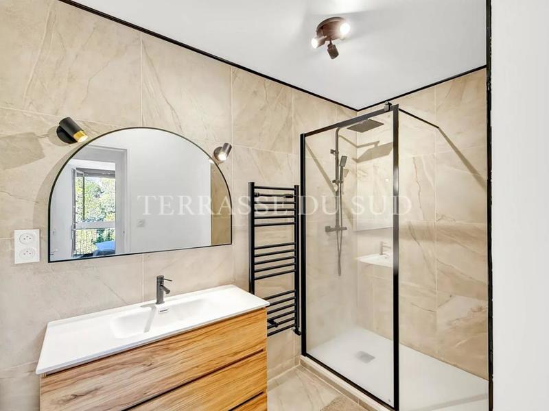 Appartement - 82 m² - 4 pièces