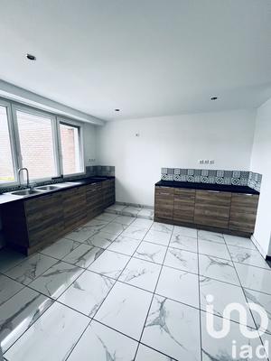 Maison - 101 m² - 4 pièces