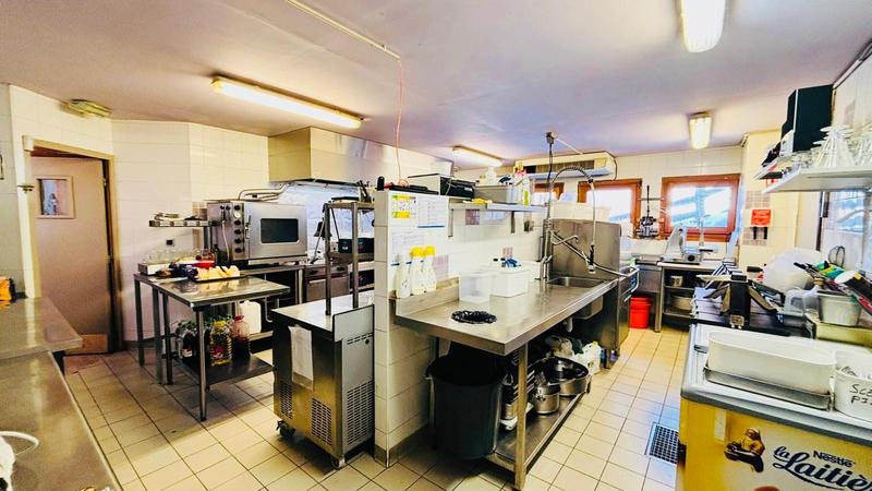 Fonds de commerce - Hôtellerie / Restauration - 237 m²