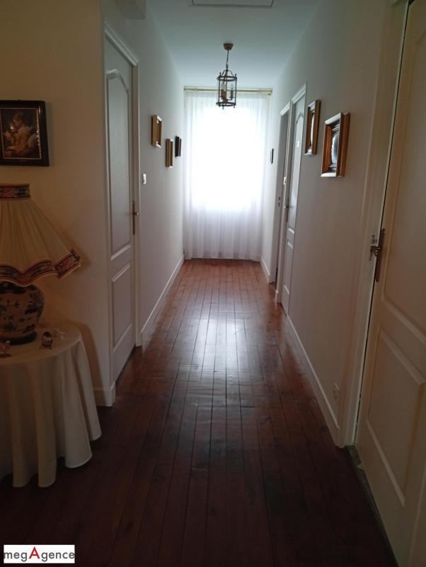 Maison en pierre - 311 m² - 11 pièces