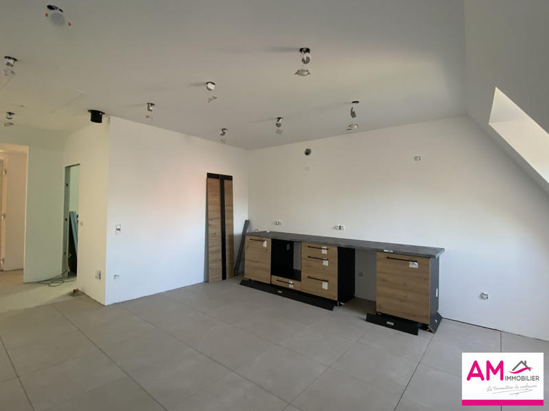 Appartement - 80 m² - 4 pièces