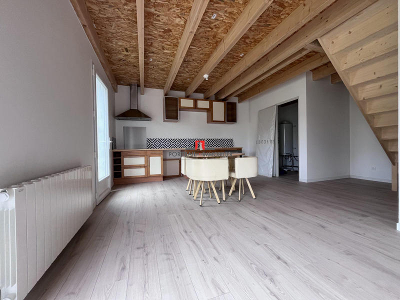 Maison - 60 m² - 3 pièces