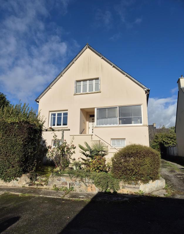 Maison - 135 m² - 7 pièces