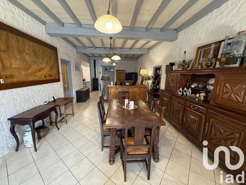 Maison de village - 385 m² - 14 pièces