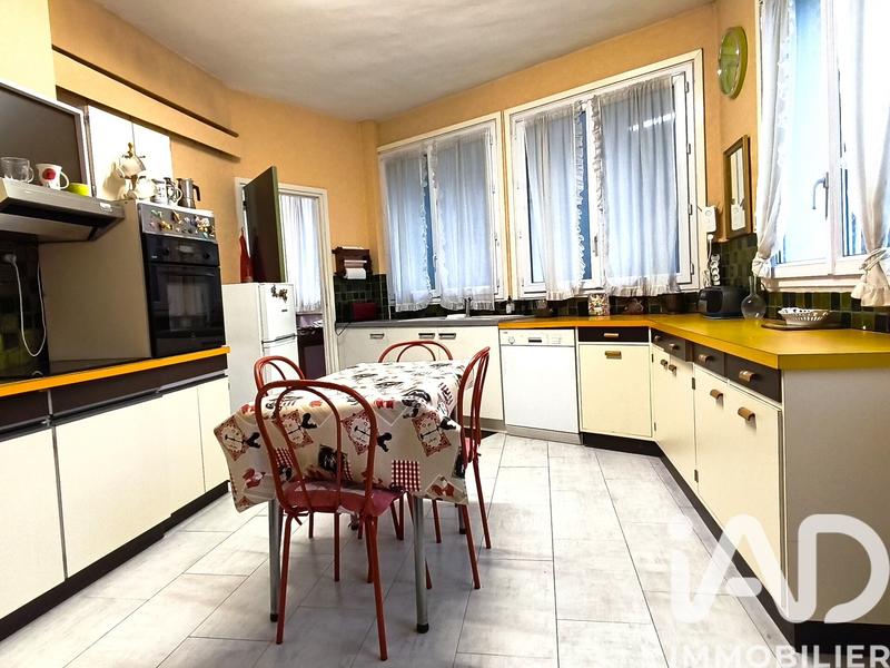 Appartement - 207 m² - 7 pièces