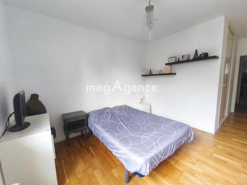 Appartement - 82 m² - 4 pièces