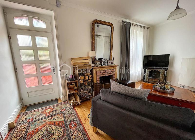 Maison en pierre - 82 m² - 3 pièces