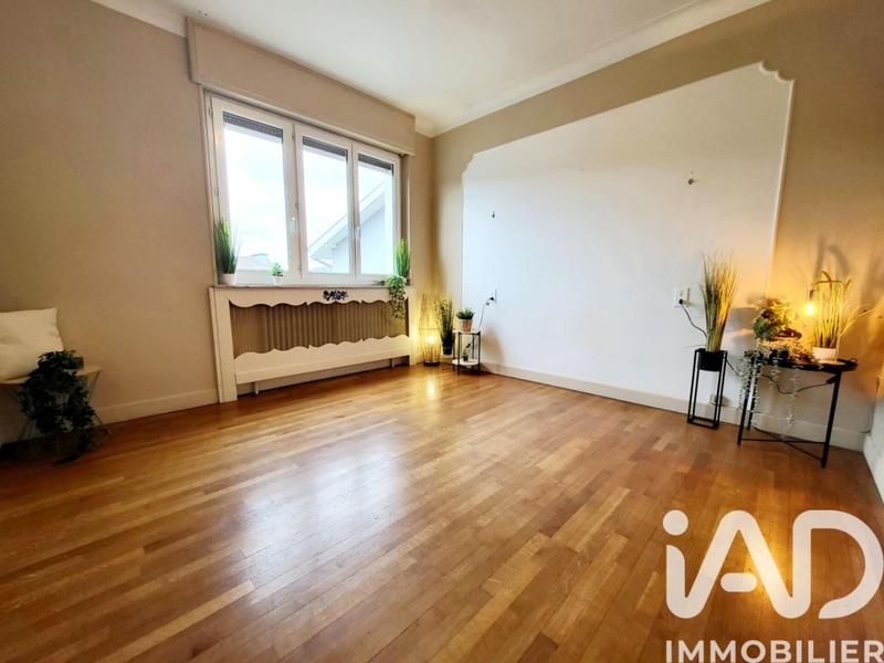Appartement - 94 m² - 4 pièces