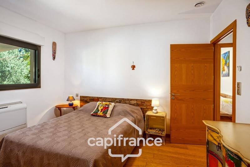 Maison - 186 m² - 6 pièces