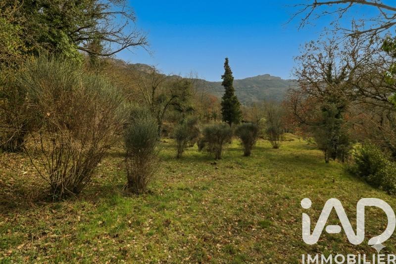 Maison - 150 m² - 4 pièces