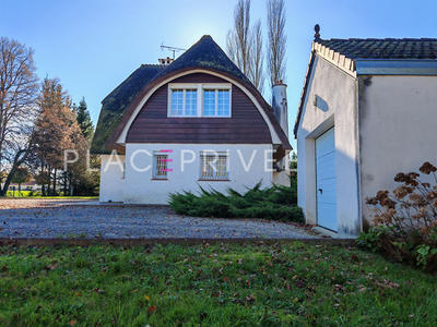 Maison - 208 m² - 7 pièces