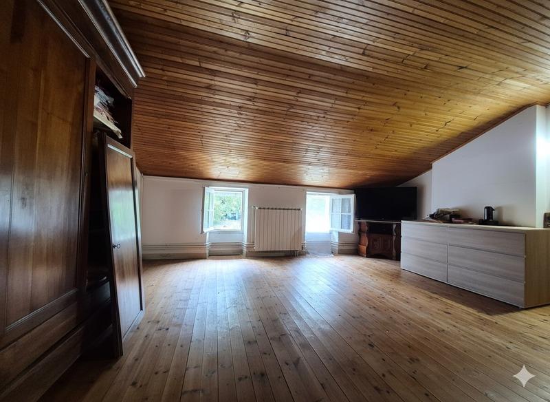 Maison - 107 m² - 4 pièces