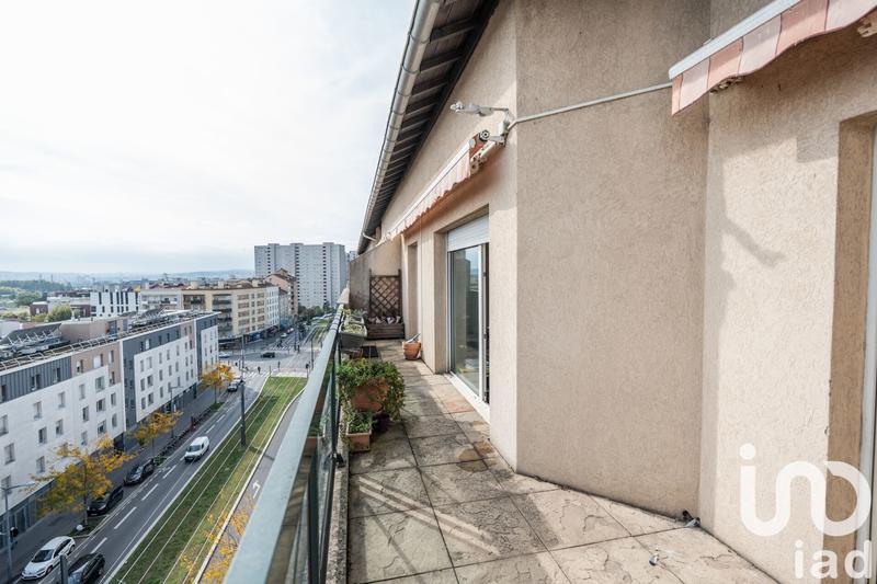 Appartement - 125 m² - 5 pièces