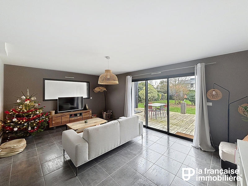 Maison - 141 m² - 5 pièces