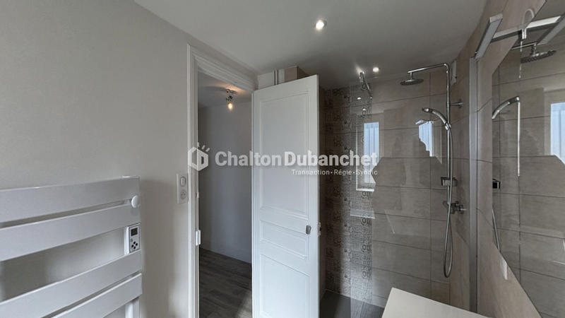 Appartement - 103 m² - 5 pièces