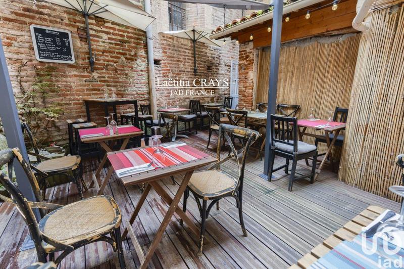 Local commercial - 213 m²