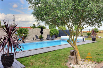 Maison - 150 m² - 5 pièces