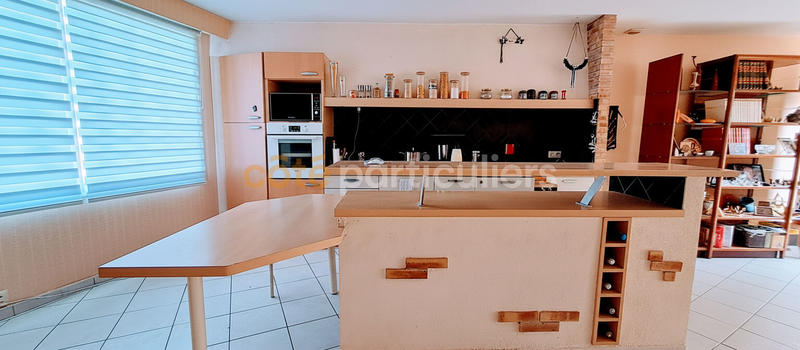 Maison - 200 m² - 7 pièces