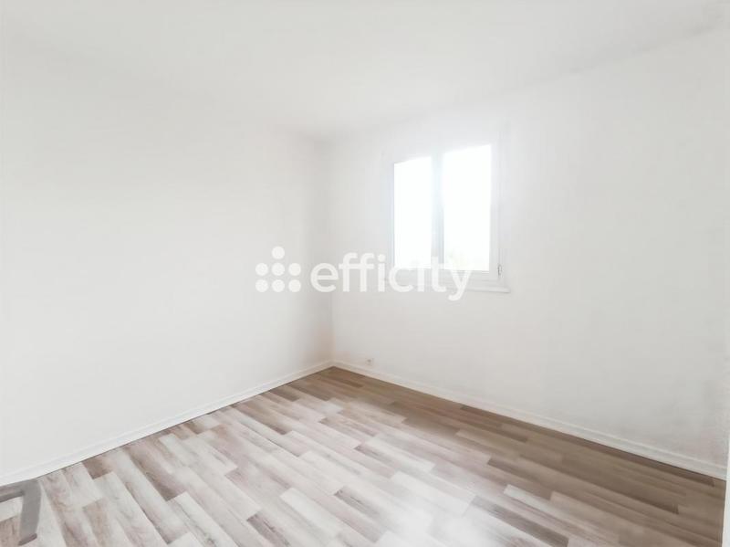 Appartement - 92 m² - 5 pièces